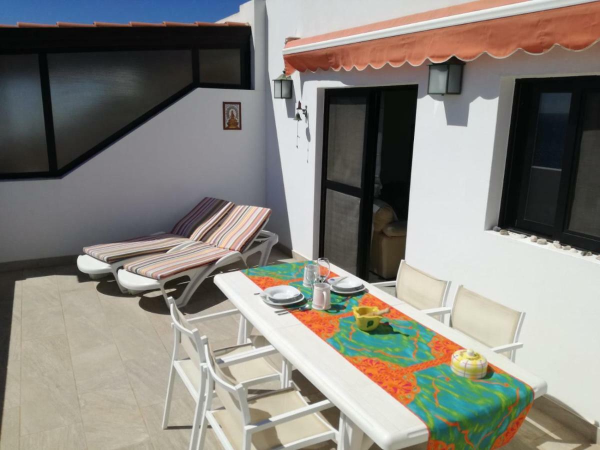 Atico En Primera Linea De Playa Gran Tarajal Exterior foto